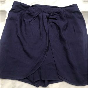 Anthropologie Shorts - Hei Hei navy skort with bow detail Anthropologie Shorts - Hei Hei navy skort with bow detail